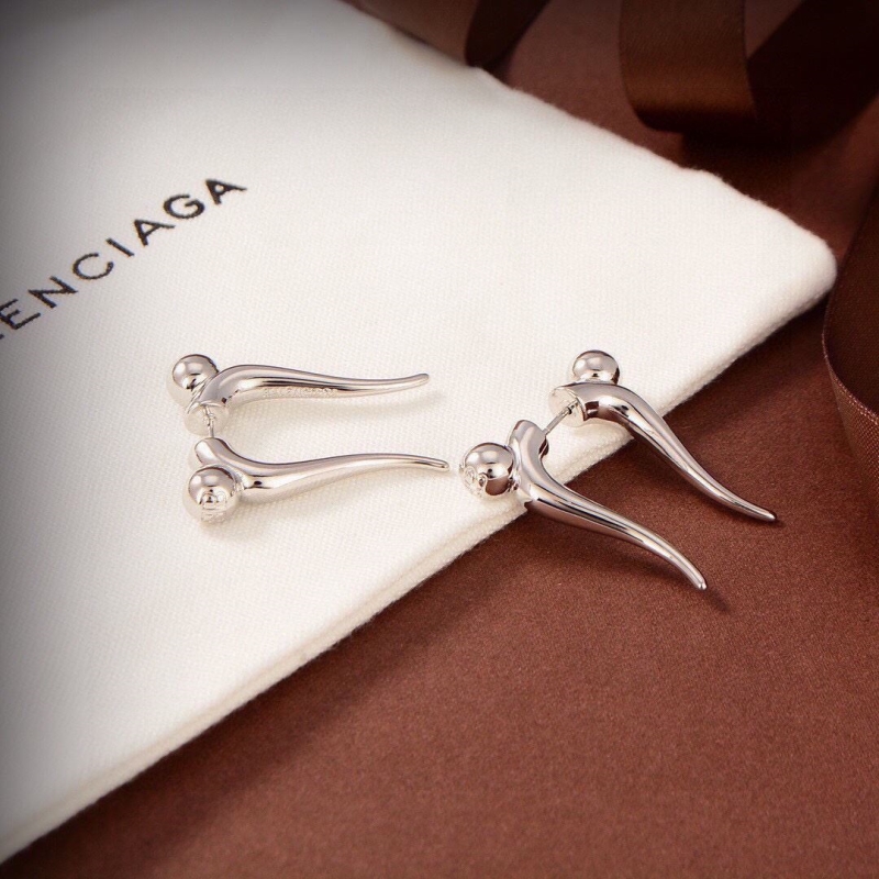 Ba1en*iaga earrings